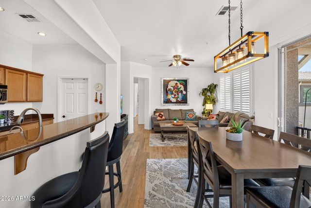 1225 N 36TH Street 2005, Phoenix, AZ 85008