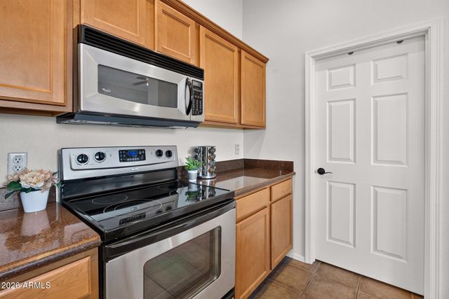 1225 N 36TH Street 2005, Phoenix, AZ 85008