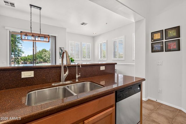 1225 N 36TH Street 2005, Phoenix, AZ 85008