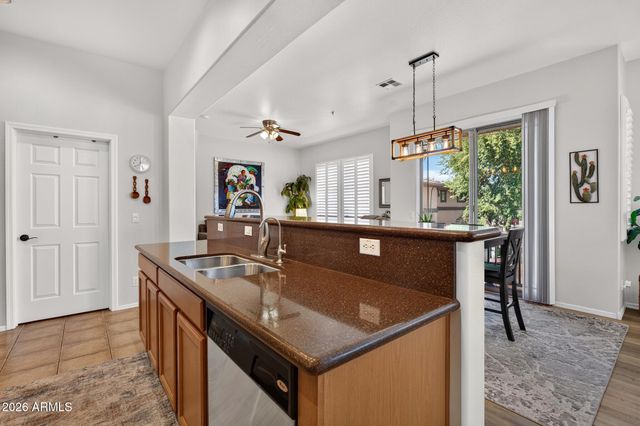 1225 N 36TH Street 2005, Phoenix, AZ 85008