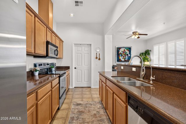 1225 N 36TH Street 2005, Phoenix, AZ 85008