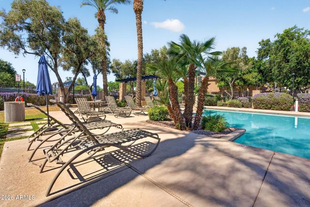 1225 N 36TH Street 2005, Phoenix, AZ 85008