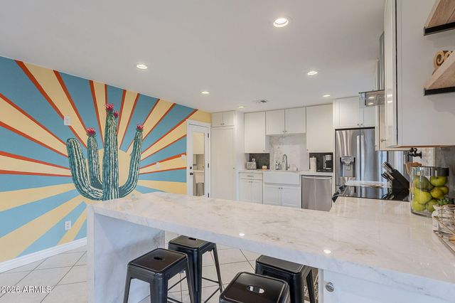 8263 E Cypress Street, Scottsdale, AZ 85257
