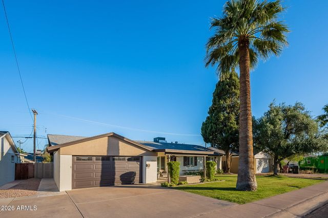 8263 E Cypress Street, Scottsdale, AZ 85257