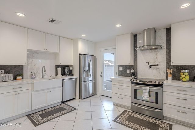 8263 E Cypress Street, Scottsdale, AZ 85257