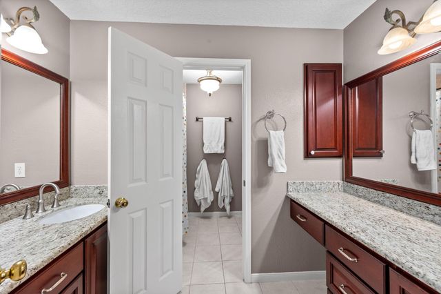 11111 Oak Mesa Court, Houston, TX 77070