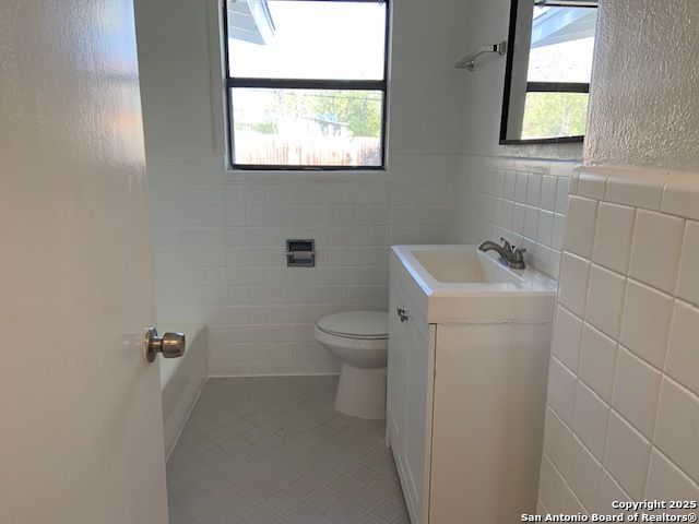 463 shannon lee, San Antonio, TX 78216