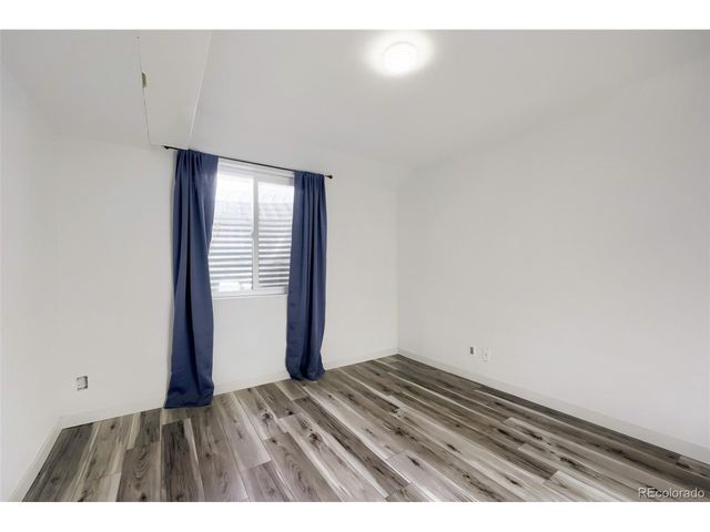 10500 W Fair Ave B, Littleton, CO 80127