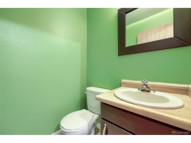 10500 W Fair Ave B, Littleton, CO 80127