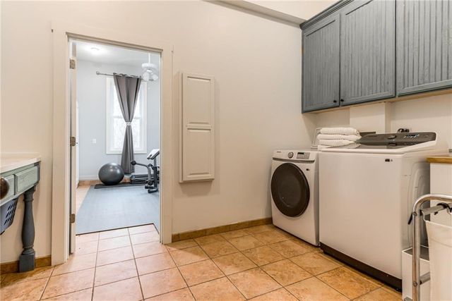 22528 Hatchell Road, Tonganoxie, KS 66086