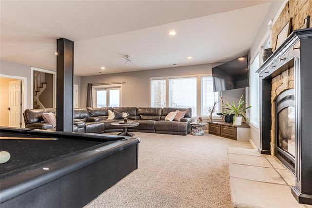 22528 Hatchell Road, Tonganoxie, KS 66086