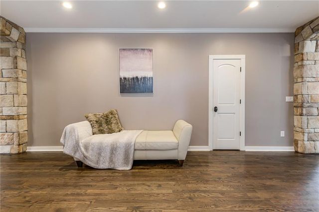 22528 Hatchell Road, Tonganoxie, KS 66086