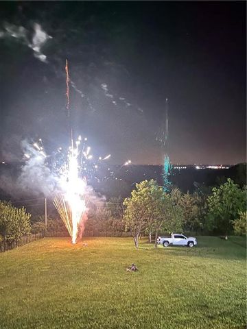 22528 Hatchell Road, Tonganoxie, KS 66086