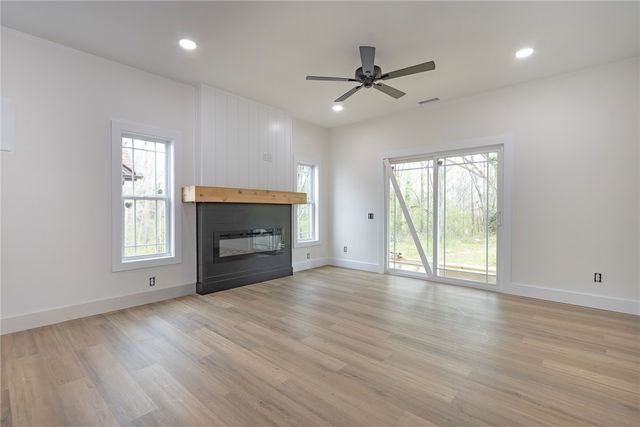 320 Thompson Street, Pendleton, SC 29670