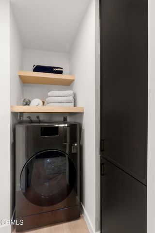 218 E Surfside Drive, Port Hueneme, CA 93041