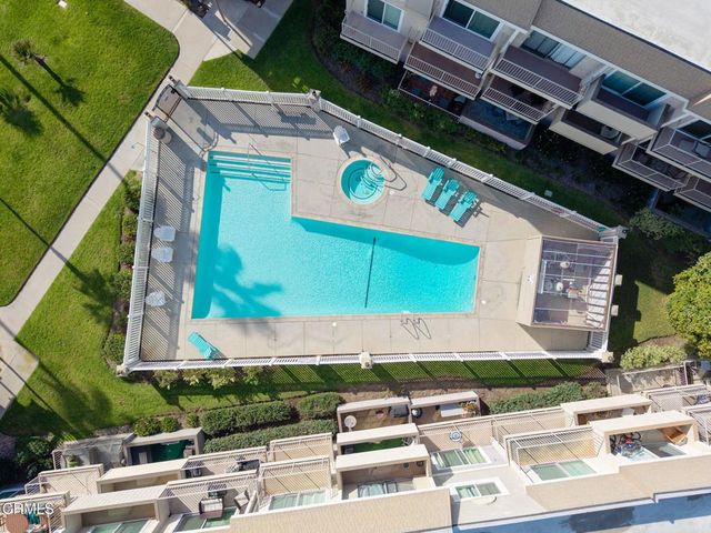 218 E Surfside Drive, Port Hueneme, CA 93041