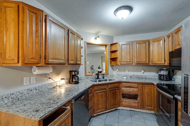 684 Debbie Lane, Ringgold, GA 30736