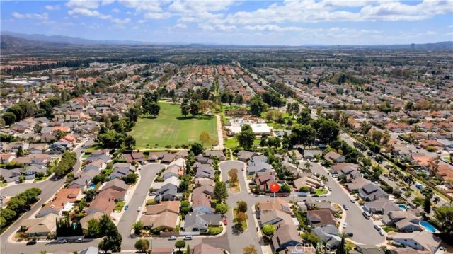 22 Yorktown, Irvine, CA 92620