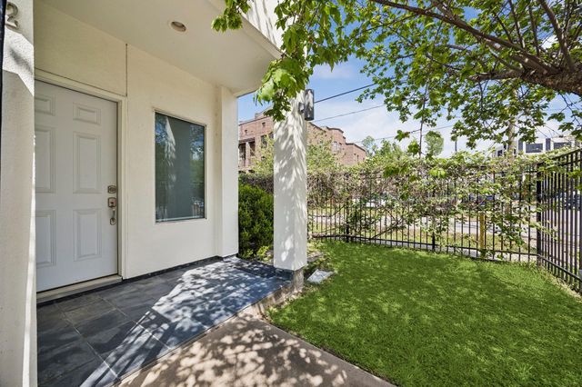 5602 Schuler Street, Houston, TX 77007