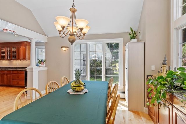 83 Longview St, Haverhill, MA 01830
