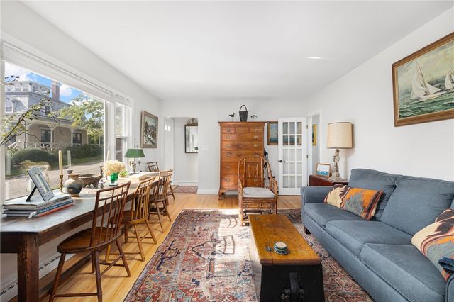 6 Cliff Terrace, Newport, RI 02840