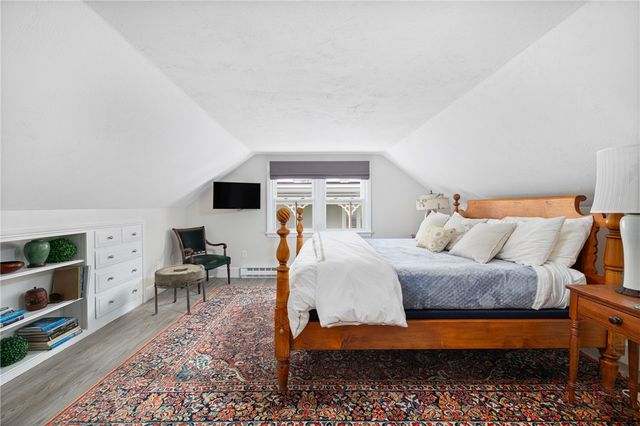 6 Cliff Terrace, Newport, RI 02840