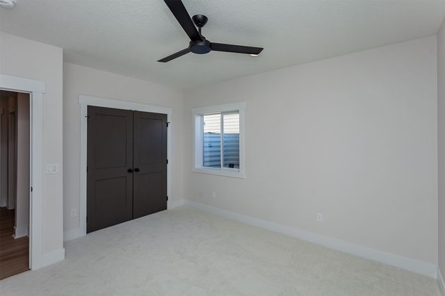 5766 Arbor Springs Drive, Pleasant Hill, IA 50327