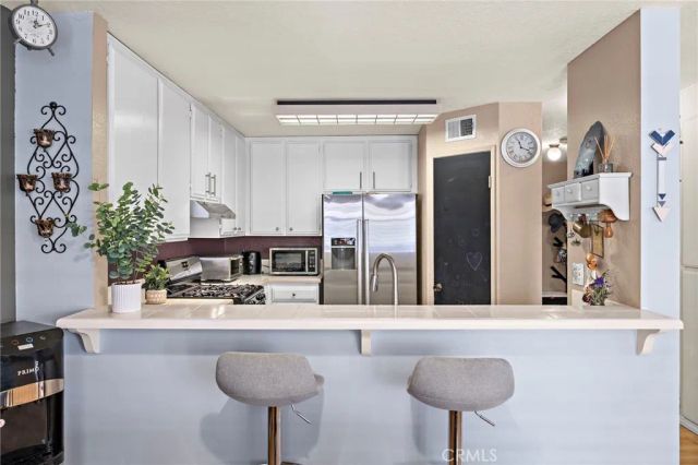 22278 Redwood Pointe 5H, Lake Forest, CA 92630
