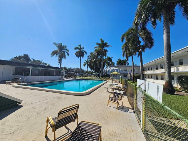 6201 SW 37th Street 113, Davie, FL 33314