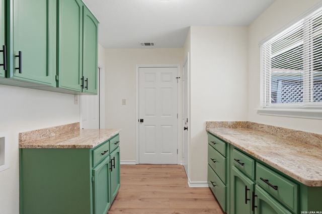 2906 BARREL OAK ST, San Antonio, TX 78231