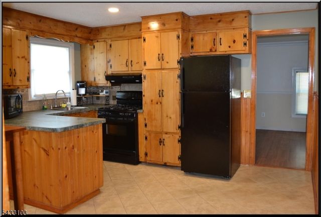 2202 Murray Ave, South Plainfield Boro, NJ 07080