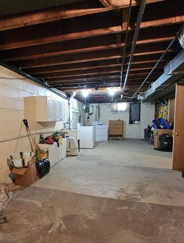 2202 Murray Ave, South Plainfield Boro, NJ 07080