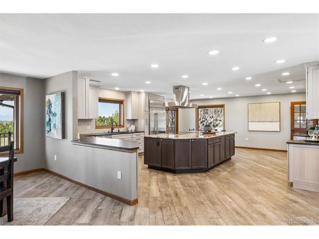 6166 S Netherland Cir, Centennial, CO 80016