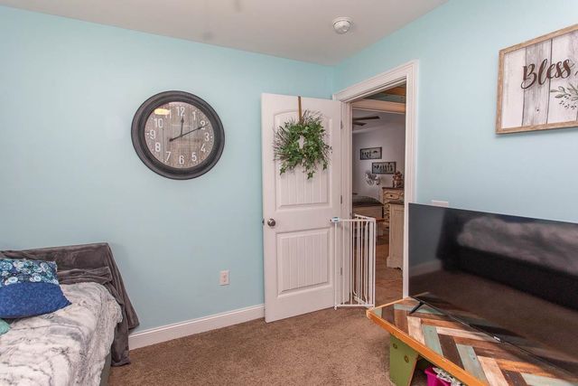 242 Blue Jacket Dr., Galivants Ferry, SC 29544