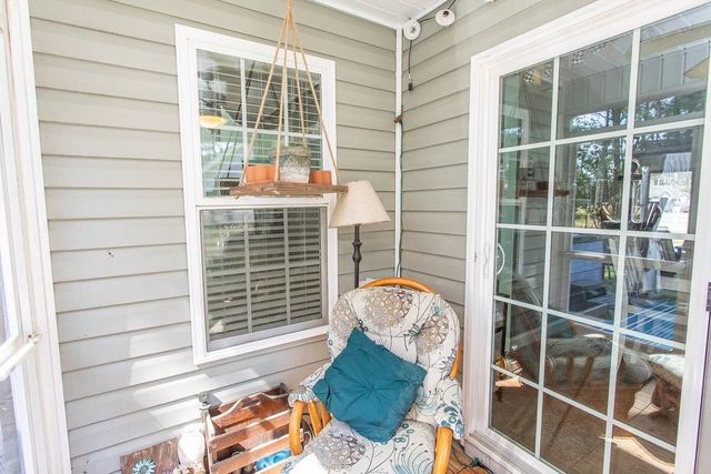 242 Blue Jacket Dr., Galivants Ferry, SC 29544