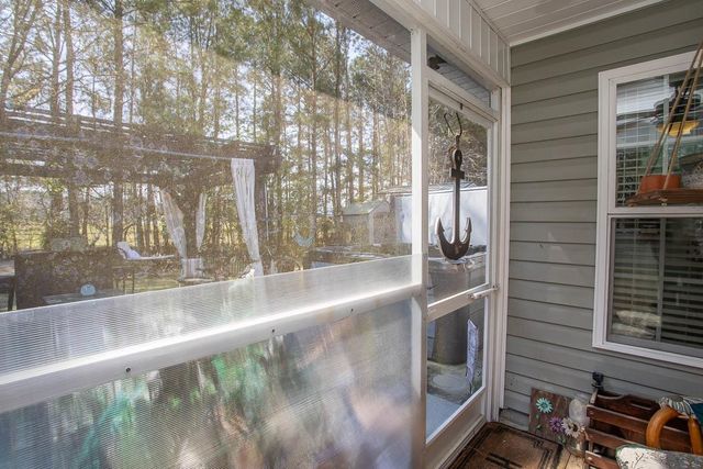 242 Blue Jacket Dr., Galivants Ferry, SC 29544