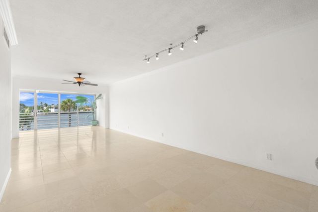 951 Spanish Circle 346, Delray Beach, FL 33483