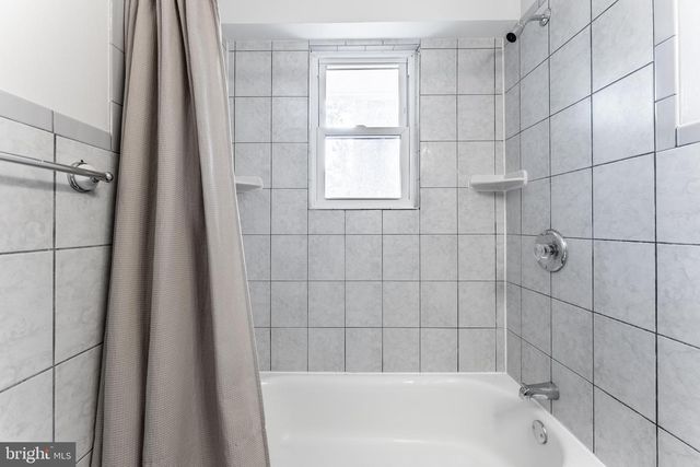 13709 MARBURY LN, Woodbridge, VA 22191