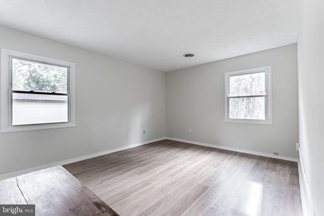 13709 MARBURY LN, Woodbridge, VA 22191