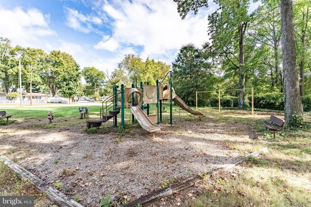 13709 MARBURY LN, Woodbridge, VA 22191
