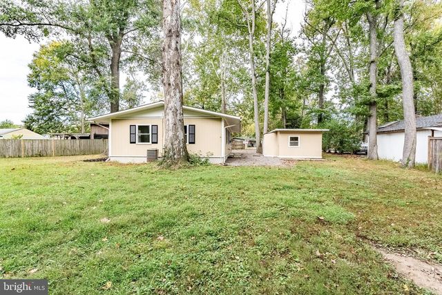 13709 MARBURY LN, Woodbridge, VA 22191
