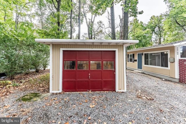 13709 MARBURY LN, Woodbridge, VA 22191