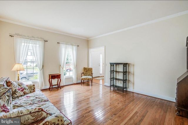 24 BUSH HILL CT, Fredericksburg, VA 22405