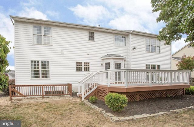 24 BUSH HILL CT, Fredericksburg, VA 22405