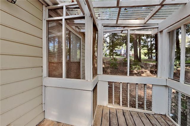 5990 Bayside Drive NW, Acworth, GA 30101