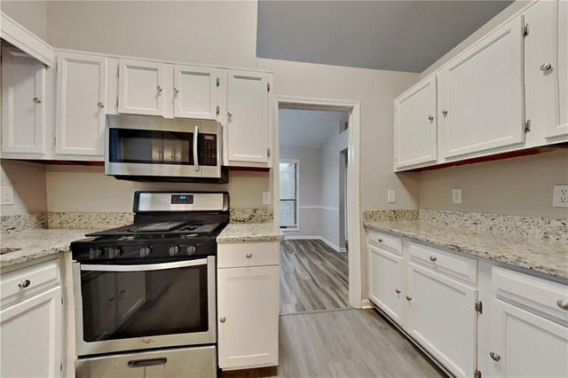 5990 Bayside Drive NW, Acworth, GA 30101