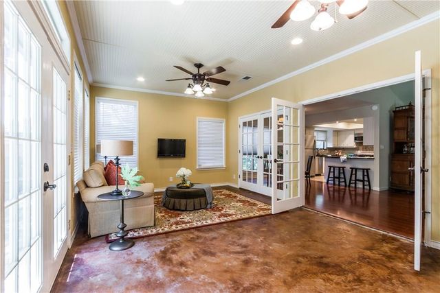 3407 Peregrine Falcon DR, Austin, TX 78746