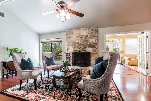 3407 Peregrine Falcon DR, Austin, TX 78746