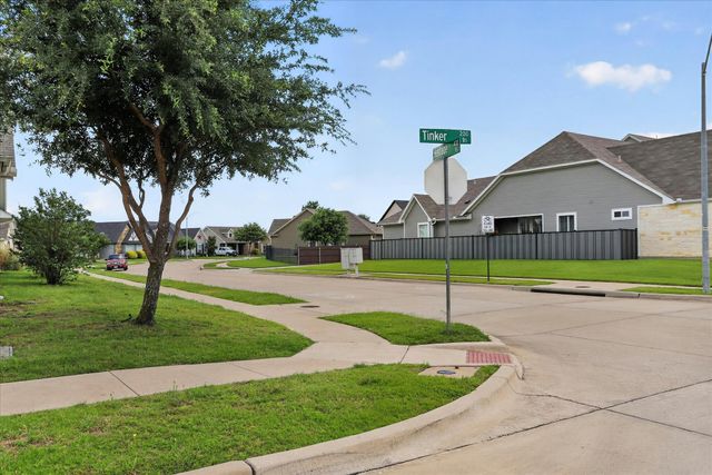 505 Heritage Trail, Burleson, TX 76028