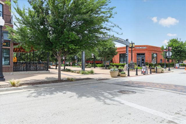 505 Heritage Trail, Burleson, TX 76028